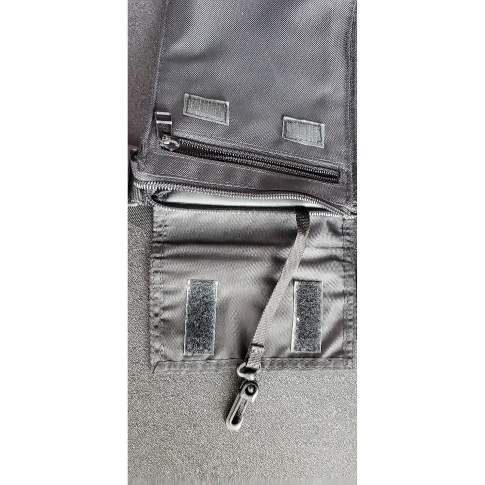Eddie Bauer Adustable Passport Waist Bag Black EUC‎ Pockets & Zips O/S 8x6